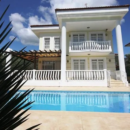 Uezuemlue Villa *
